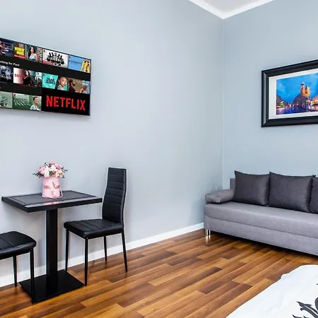 Tribeca Center Apartment