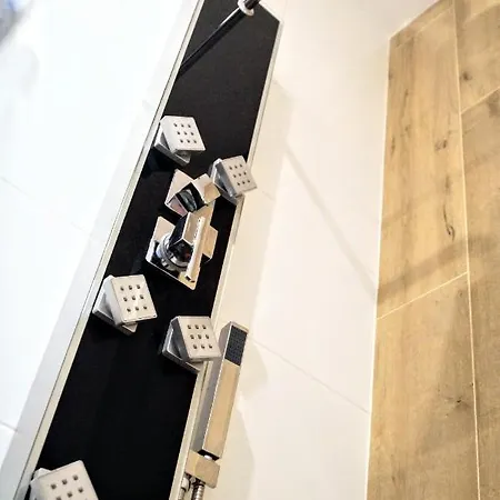 Tribeca Center Apartment