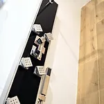 Tribeca Center 아파트